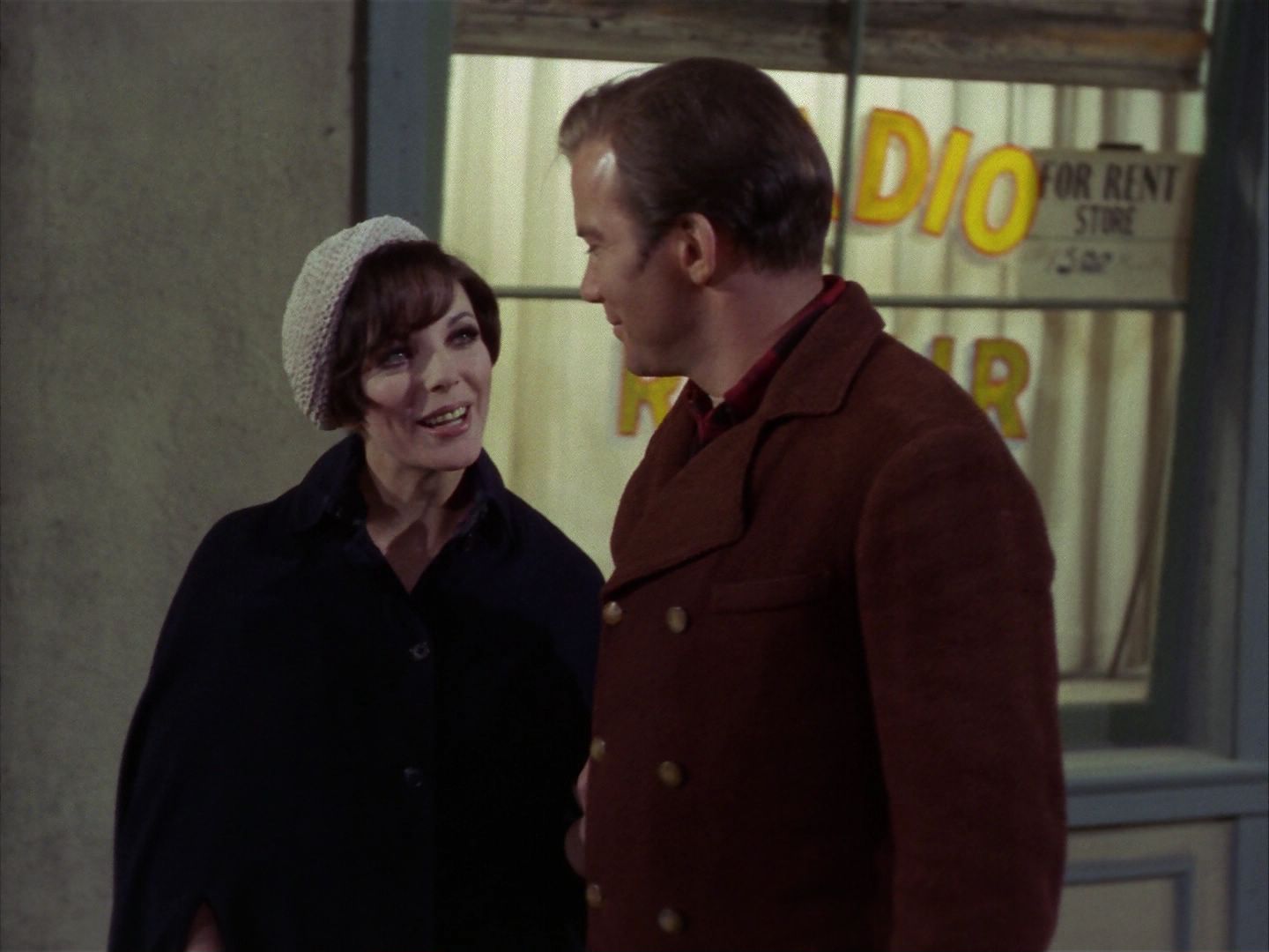 ariane179254_StarTrek_1x28_TheCityOnTheEdgeOfForever_1929.jpg