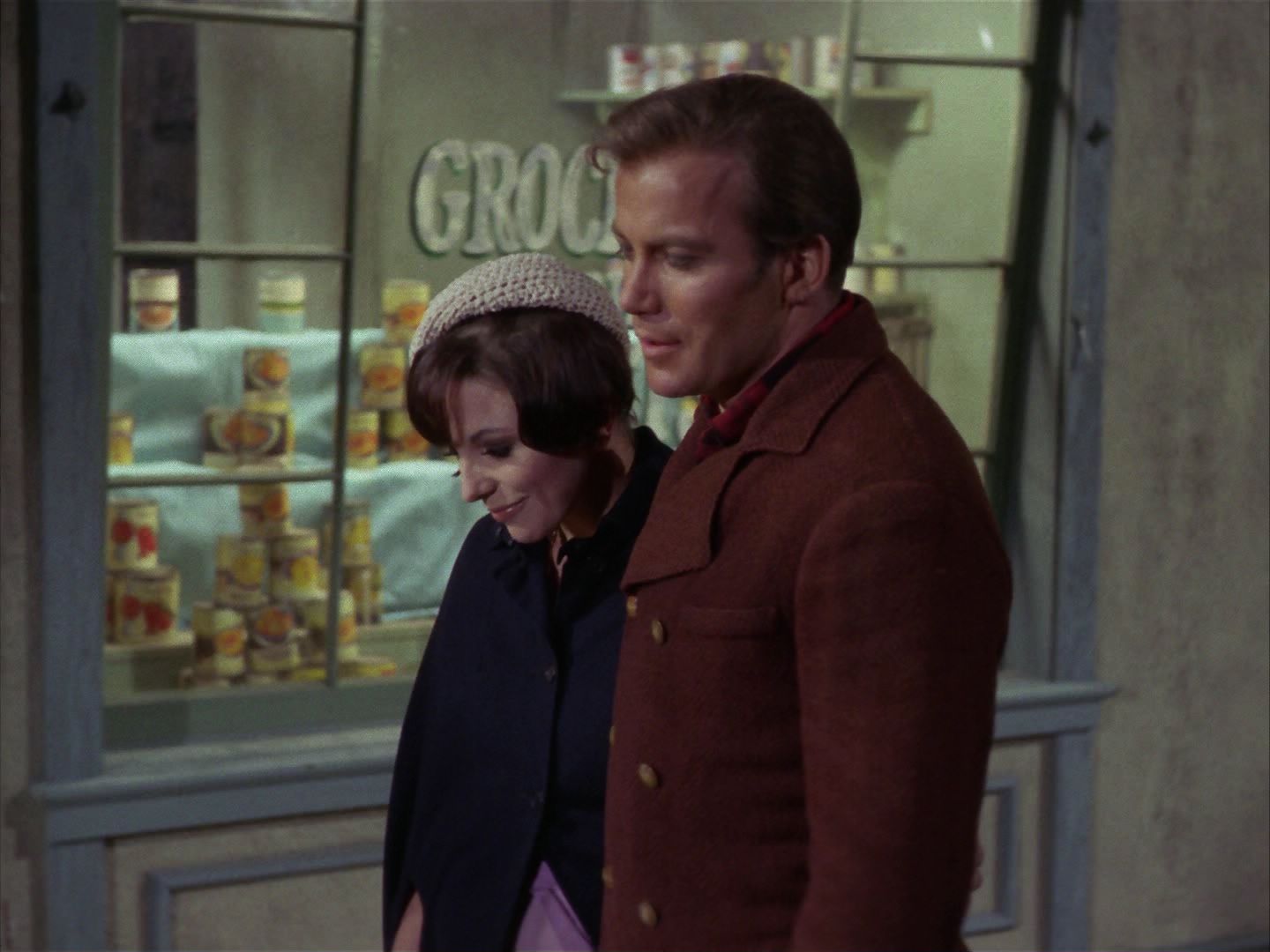 ariane179254_StarTrek_1x28_TheCityOnTheEdgeOfForever_1950.jpg