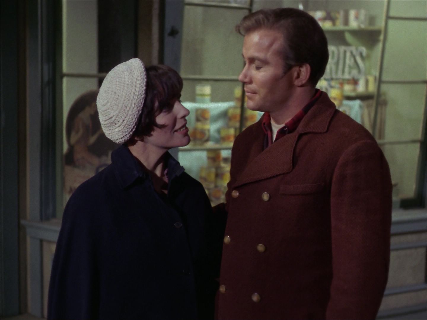 ariane179254_StarTrek_1x28_TheCityOnTheEdgeOfForever_1965.jpg