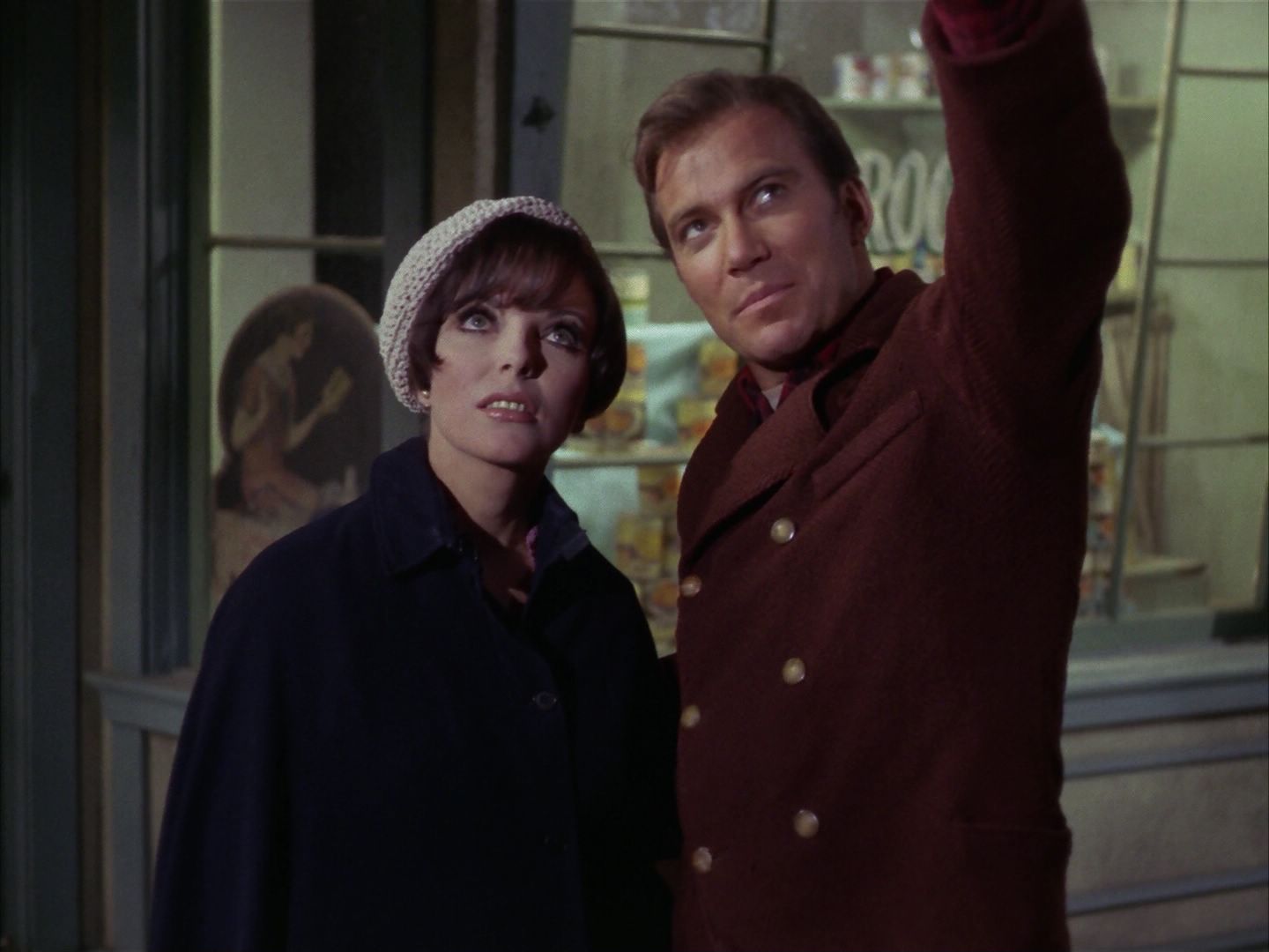 ariane179254_StarTrek_1x28_TheCityOnTheEdgeOfForever_1971.jpg