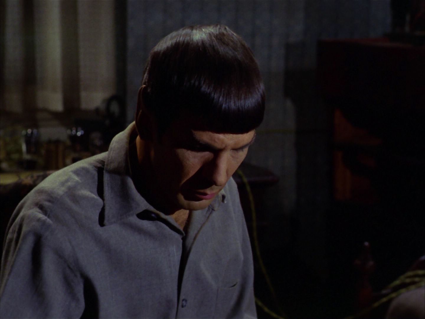 ariane179254_StarTrek_1x28_TheCityOnTheEdgeOfForever_2005.jpg