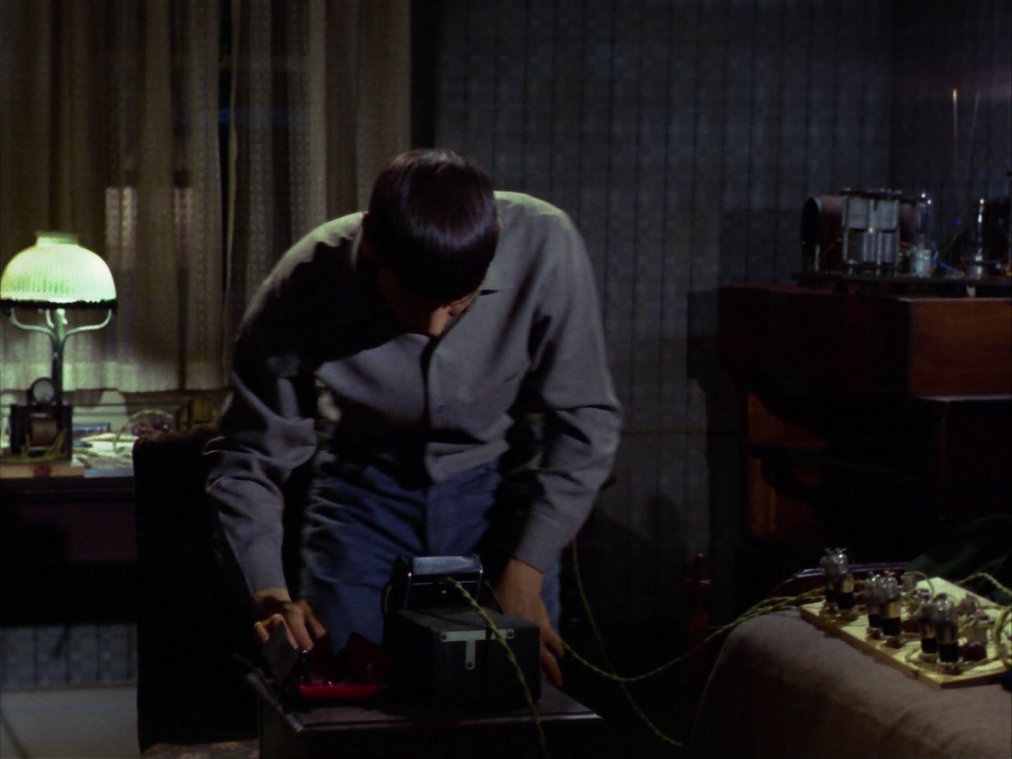 ariane179254_StarTrek_1x28_TheCityOnTheEdgeOfForever_2020.jpg