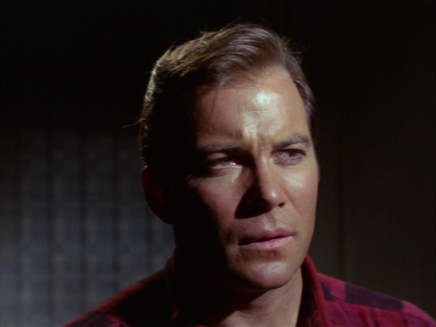 ariane179254_StarTrek_1x28_TheCityOnTheEdgeOfForever_2129.jpg
