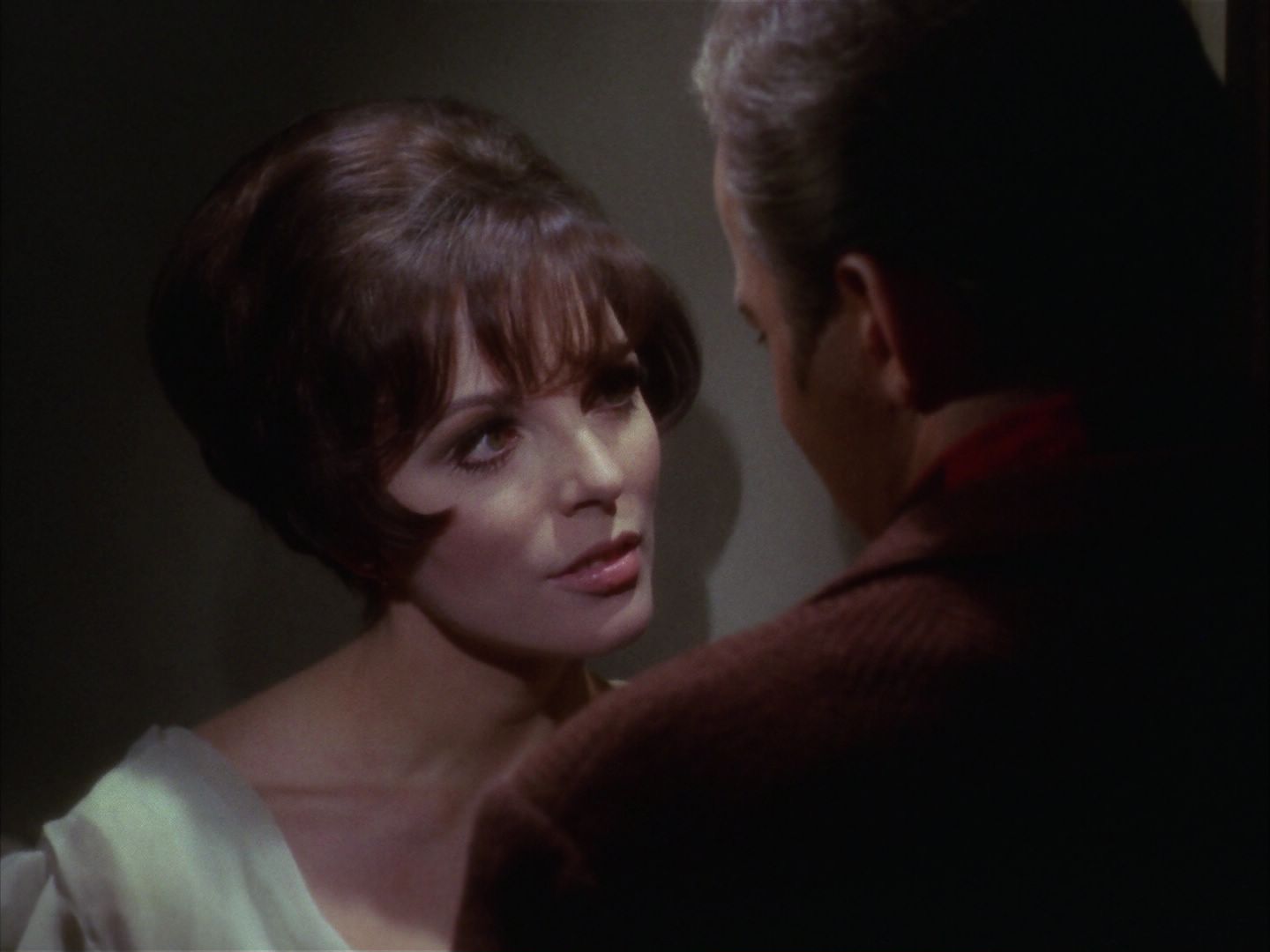 ariane179254_StarTrek_1x28_TheCityOnTheEdgeOfForever_2329.jpg