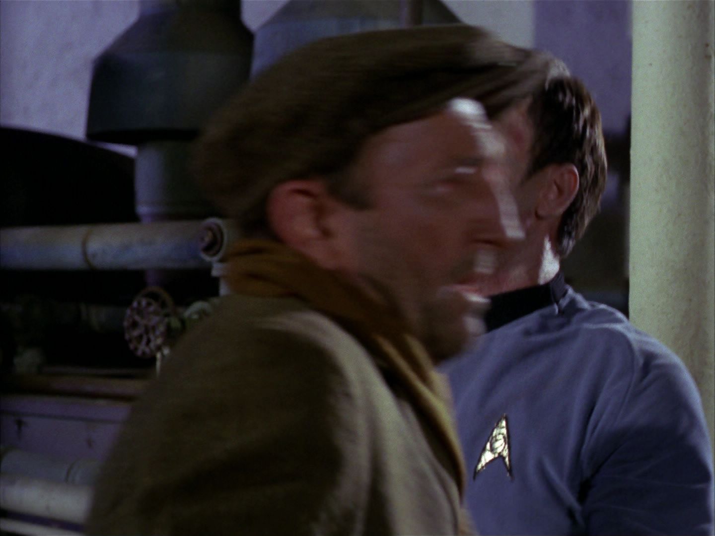 ariane179254_StarTrek_1x28_TheCityOnTheEdgeOfForever_2358.jpg