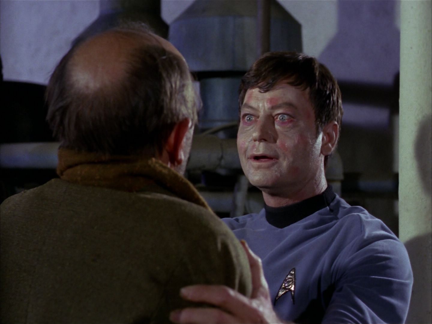 ariane179254_StarTrek_1x28_TheCityOnTheEdgeOfForever_2389.jpg