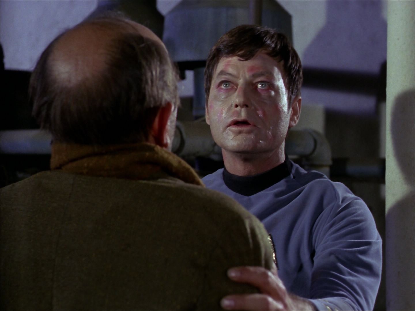 ariane179254_StarTrek_1x28_TheCityOnTheEdgeOfForever_2393.jpg