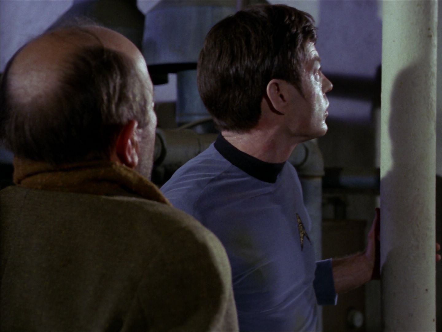 ariane179254_StarTrek_1x28_TheCityOnTheEdgeOfForever_2399.jpg