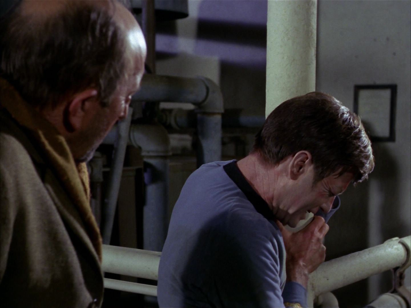 ariane179254_StarTrek_1x28_TheCityOnTheEdgeOfForever_2430.jpg