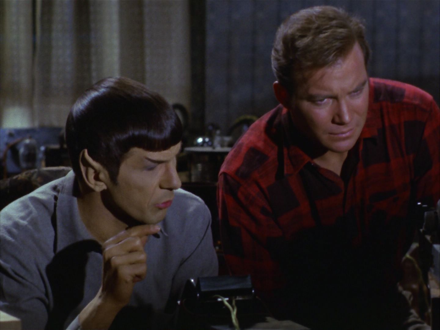ariane179254_StarTrek_1x28_TheCityOnTheEdgeOfForever_2682.jpg