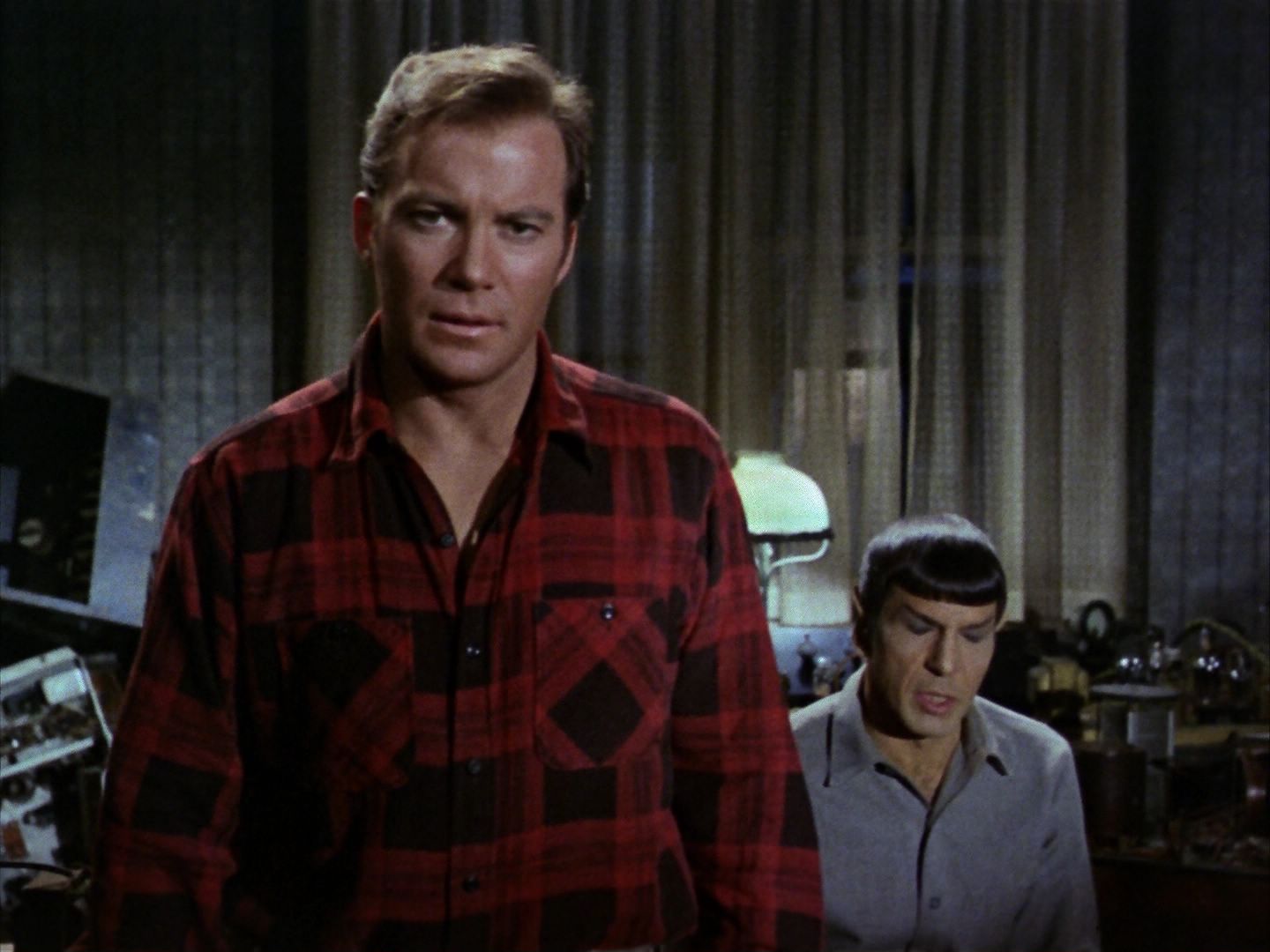 ariane179254_StarTrek_1x28_TheCityOnTheEdgeOfForever_2701.jpg