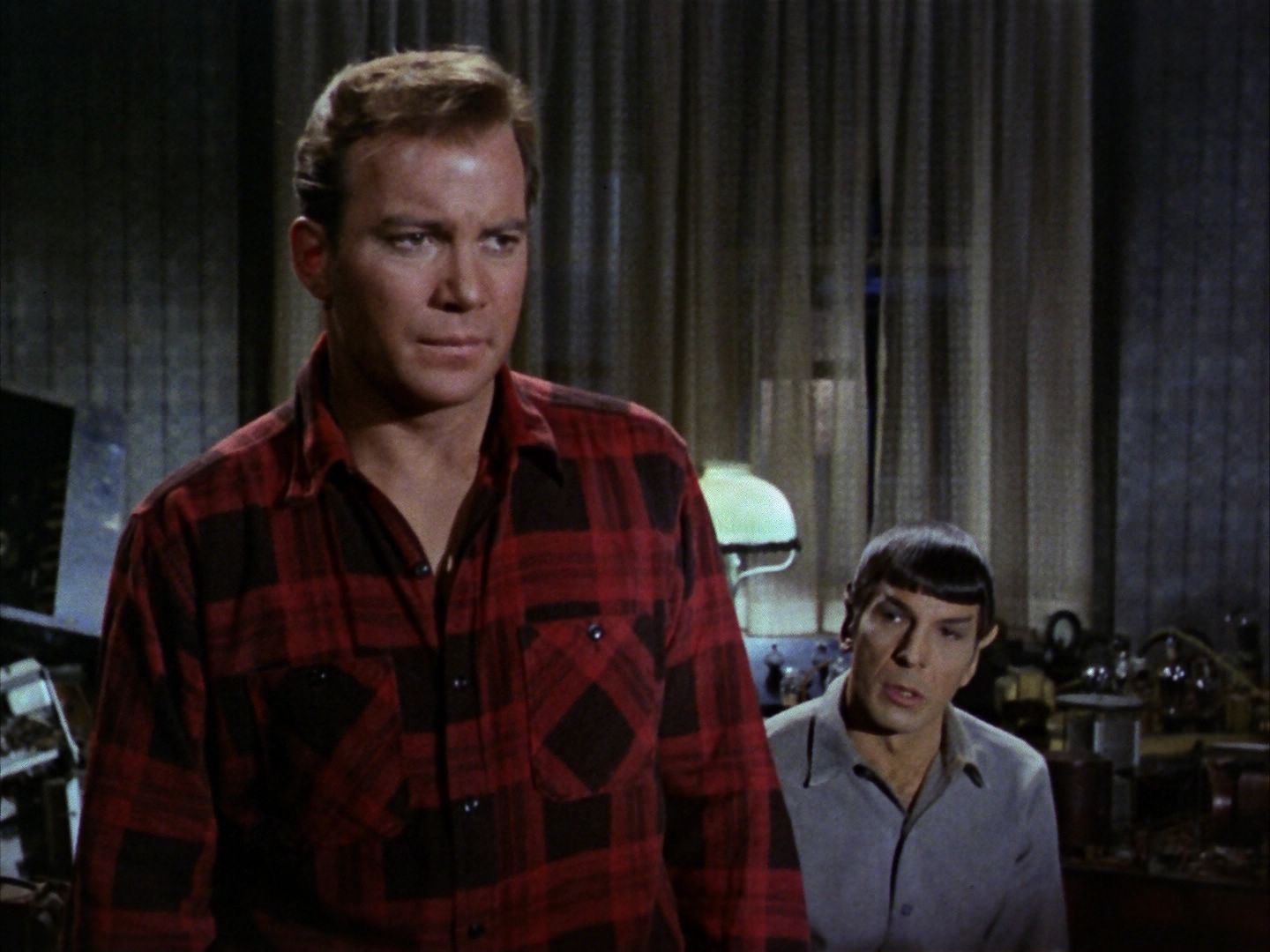 ariane179254_StarTrek_1x28_TheCityOnTheEdgeOfForever_2710.jpg