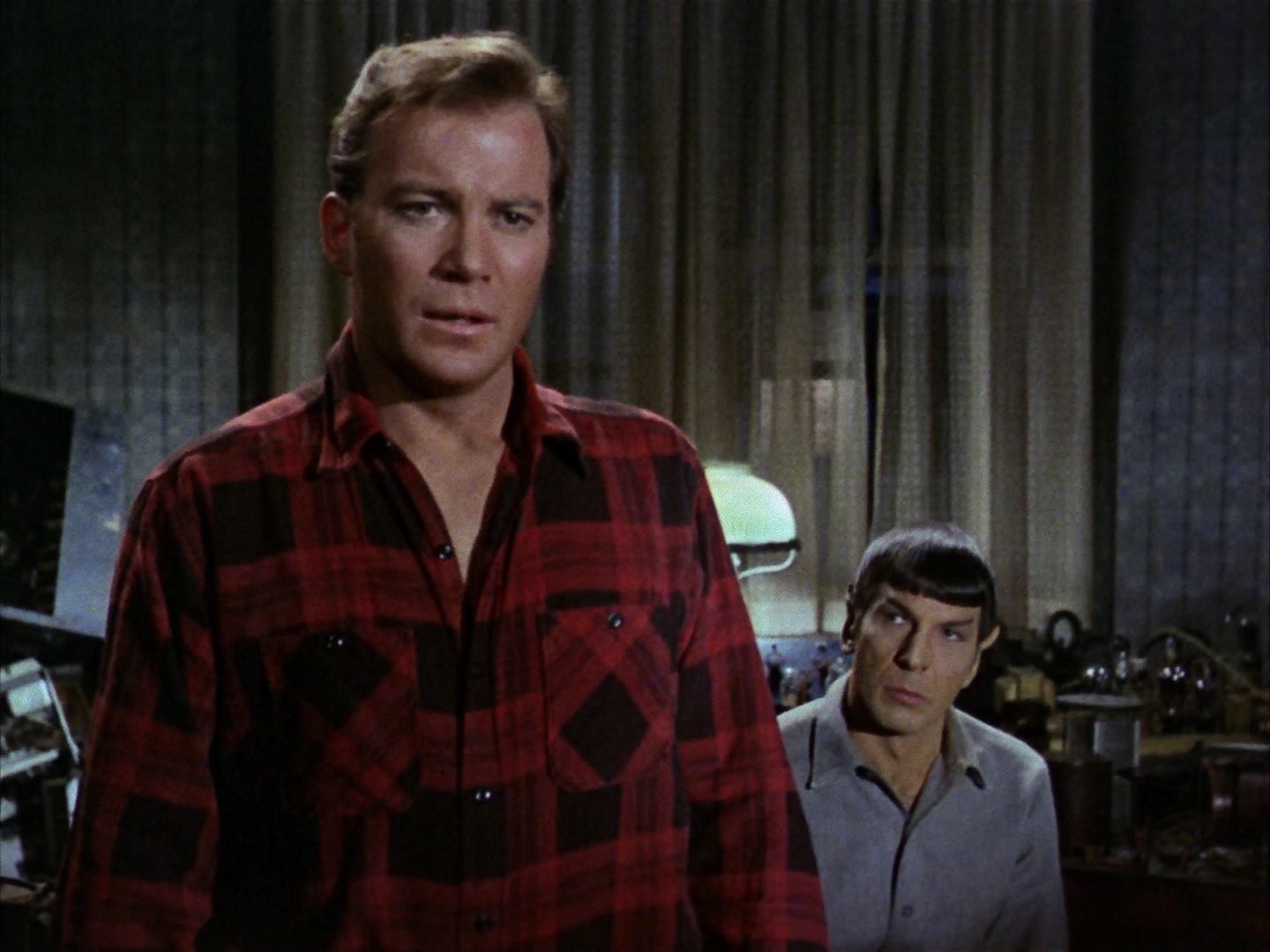 ariane179254_StarTrek_1x28_TheCityOnTheEdgeOfForever_2715.jpg