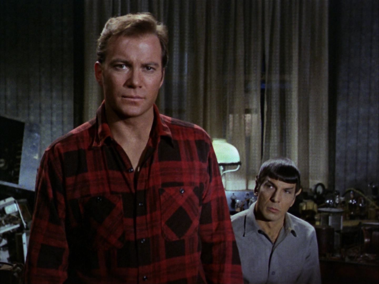 ariane179254_StarTrek_1x28_TheCityOnTheEdgeOfForever_2724.jpg