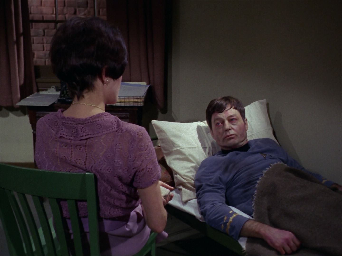 ariane179254_StarTrek_1x28_TheCityOnTheEdgeOfForever_2784.jpg