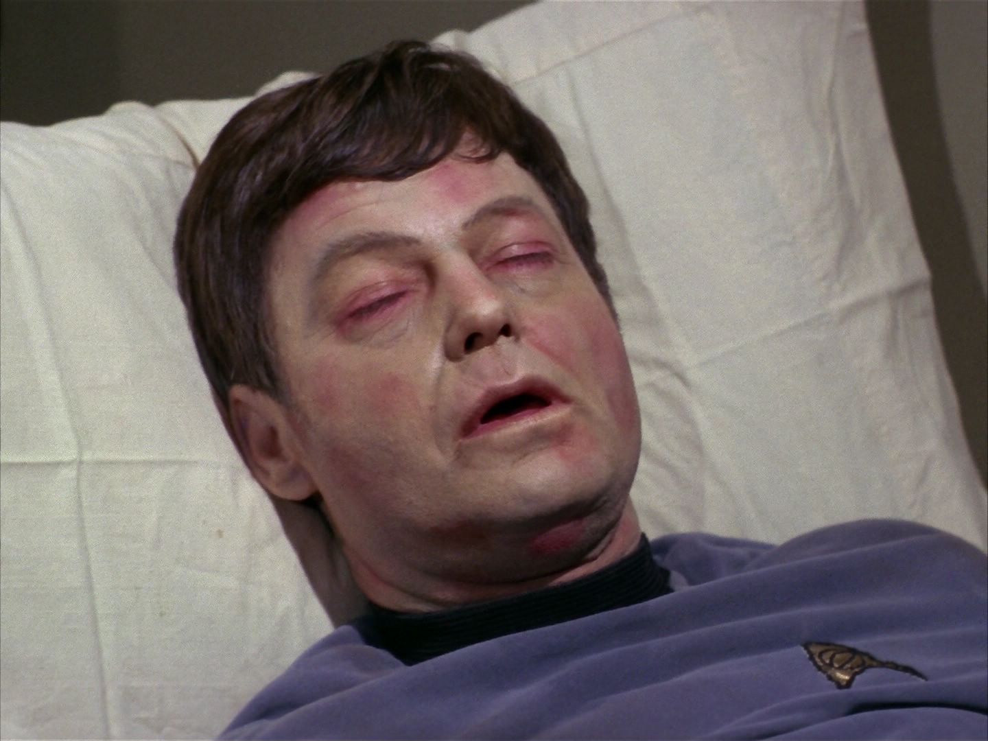 ariane179254_StarTrek_1x28_TheCityOnTheEdgeOfForever_2804.jpg