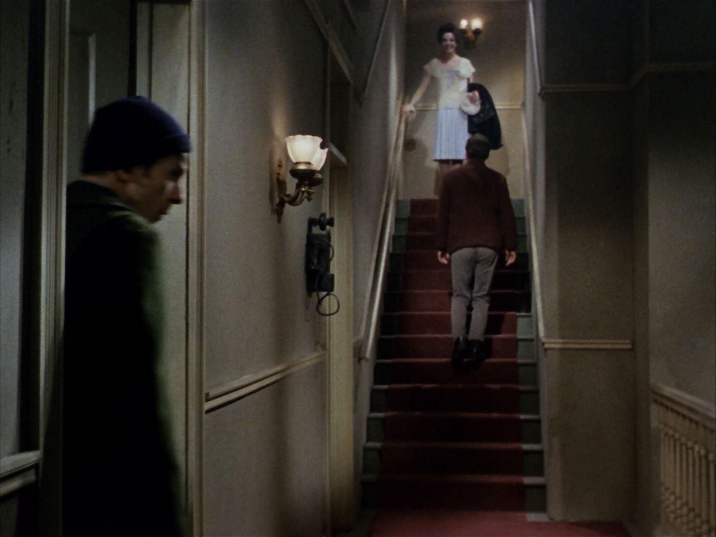 ariane179254_StarTrek_1x28_TheCityOnTheEdgeOfForever_2879.jpg