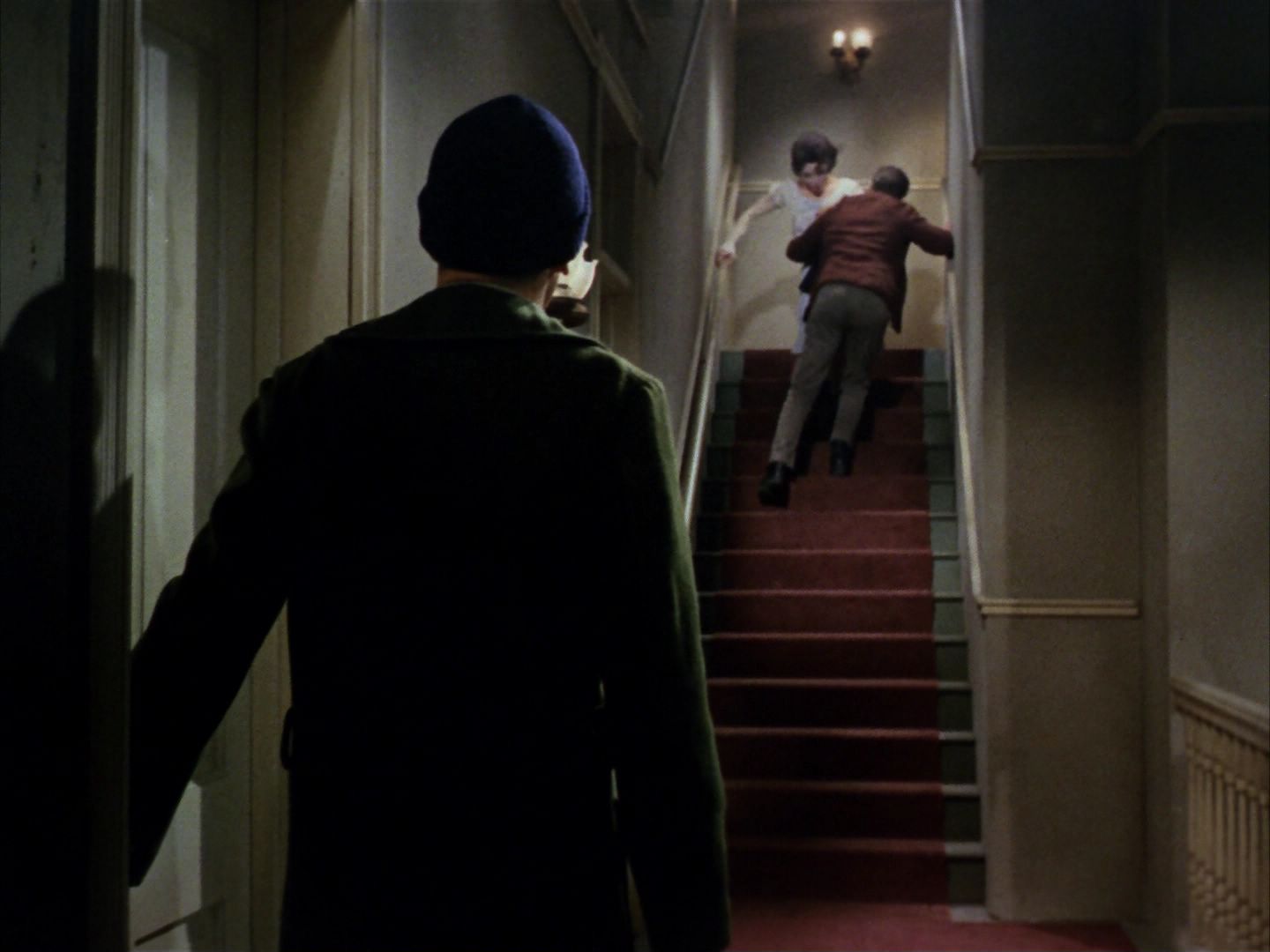 ariane179254_StarTrek_1x28_TheCityOnTheEdgeOfForever_2882.jpg