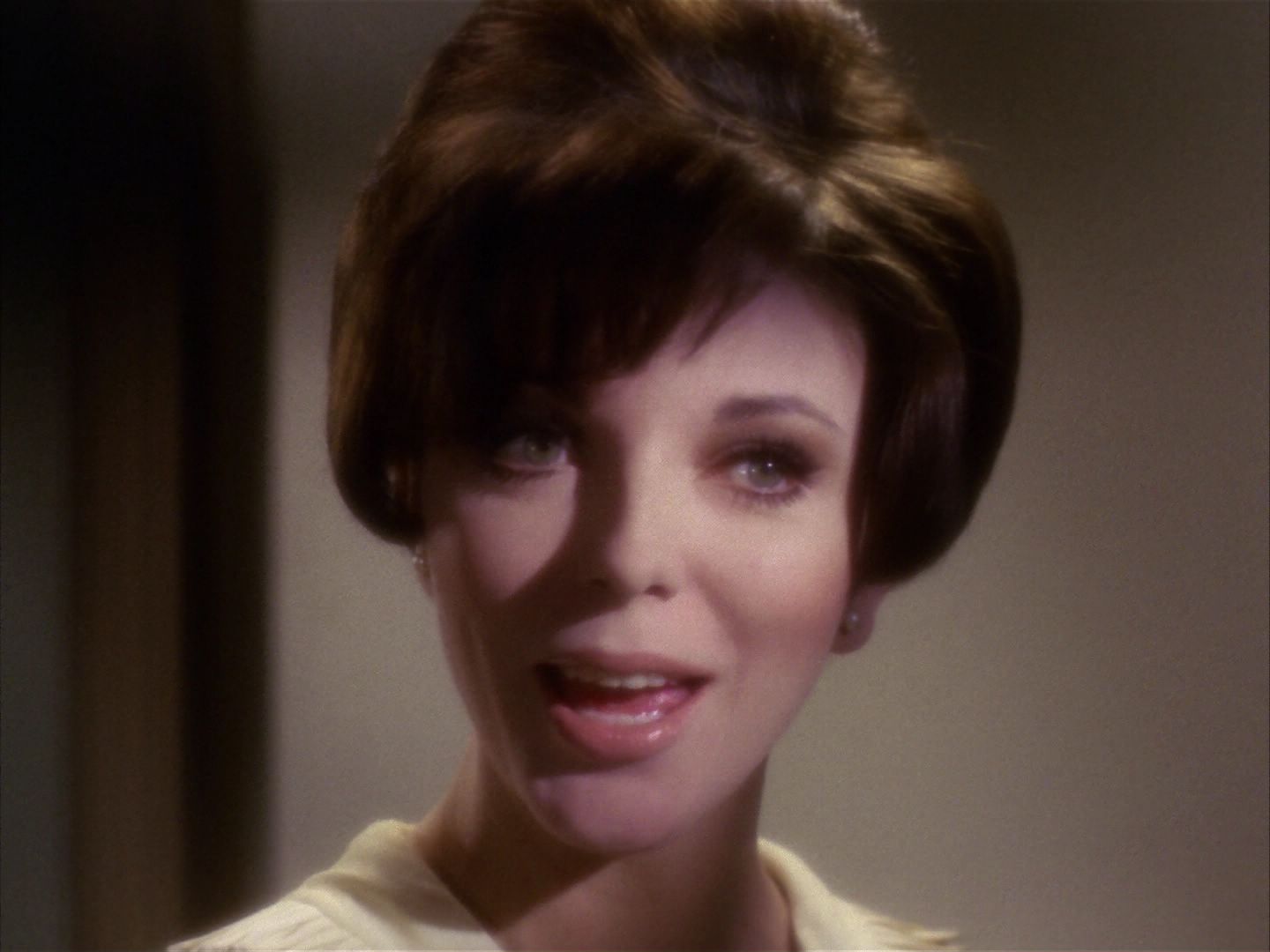 ariane179254_StarTrek_1x28_TheCityOnTheEdgeOfForever_3035.jpg