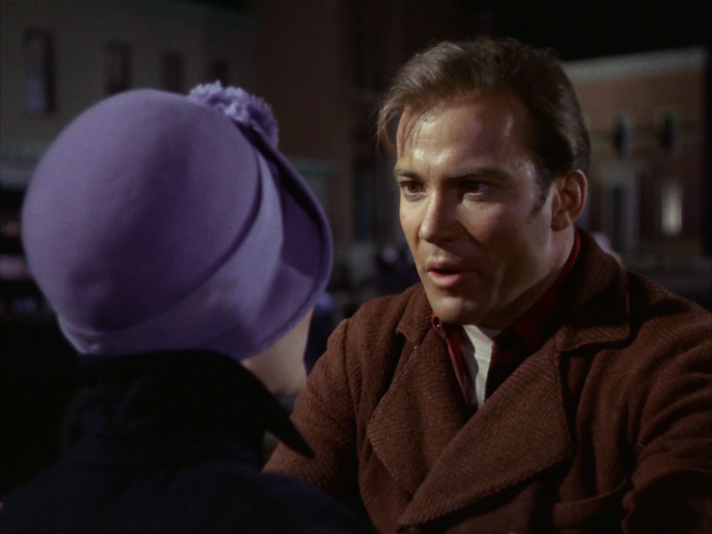 ariane179254_StarTrek_1x28_TheCityOnTheEdgeOfForever_3094.jpg
