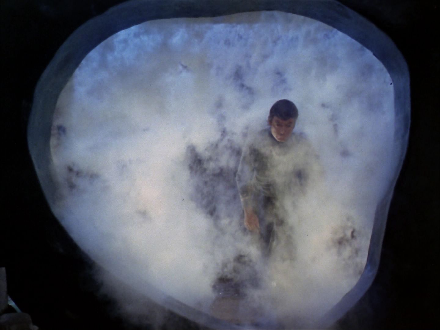 ariane179254_StarTrek_1x28_TheCityOnTheEdgeOfForever_3169.jpg