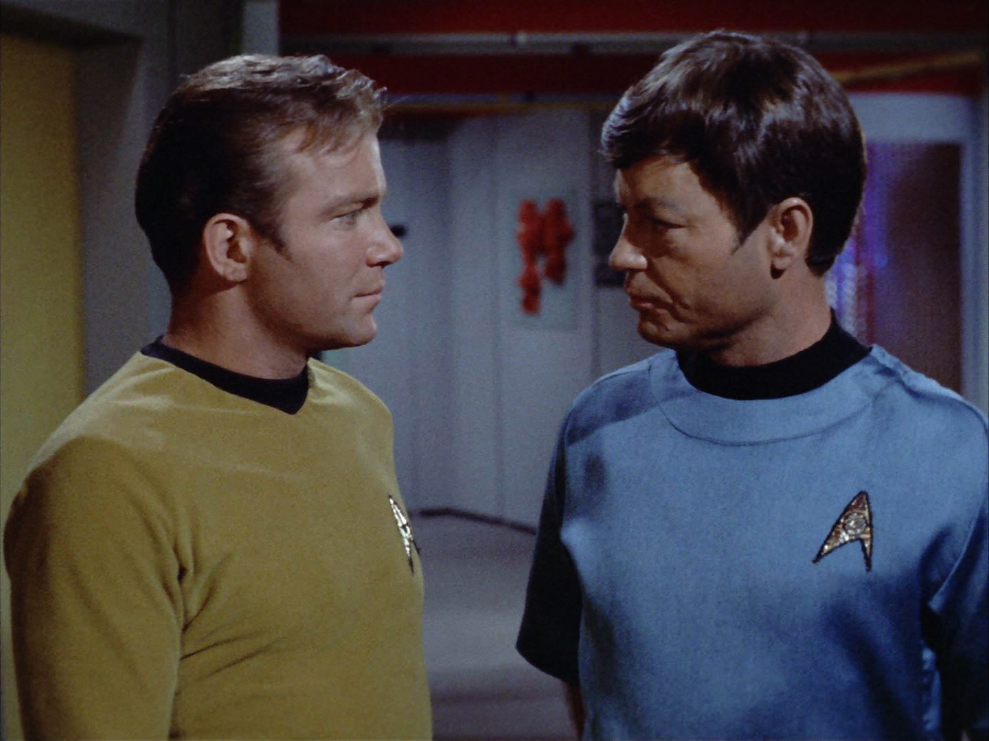 ariane179254_StarTrek_2x01_AmokTime_0059.jpg