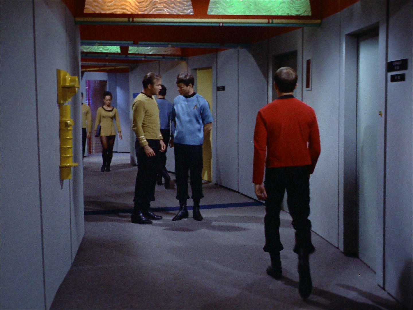 ariane179254_StarTrek_2x01_AmokTime_0071.jpg