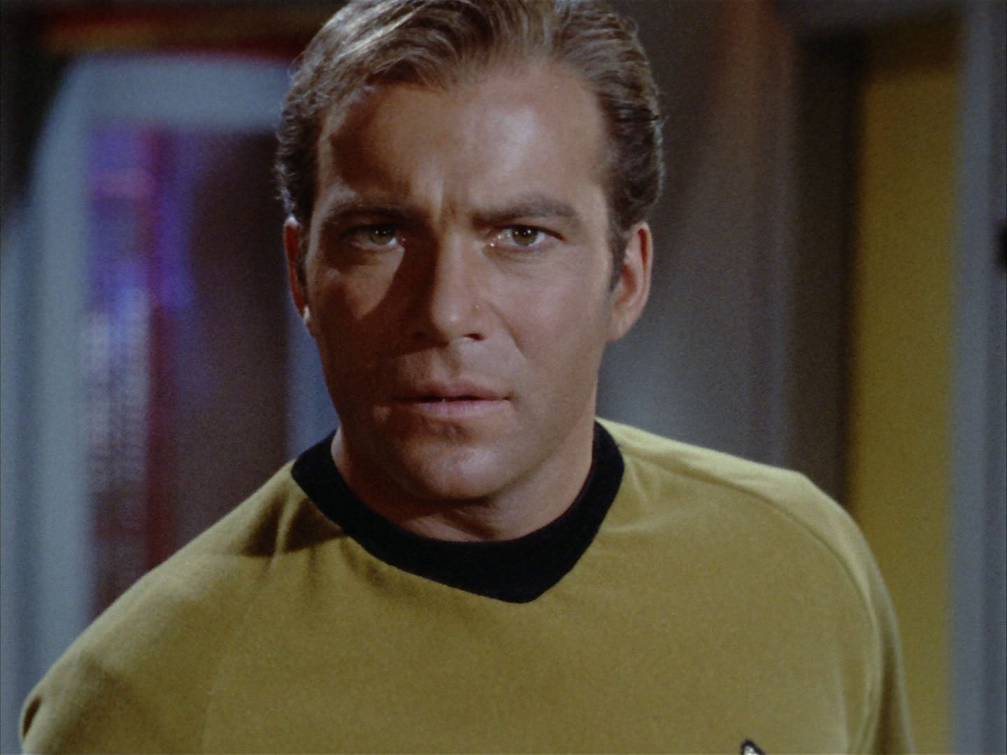 ariane179254_StarTrek_2x01_AmokTime_0090.jpg