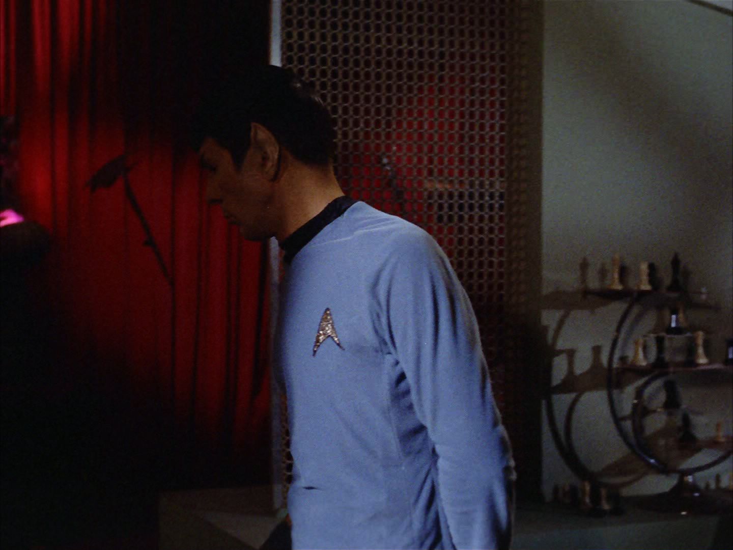 ariane179254_StarTrek_2x01_AmokTime_0195.jpg