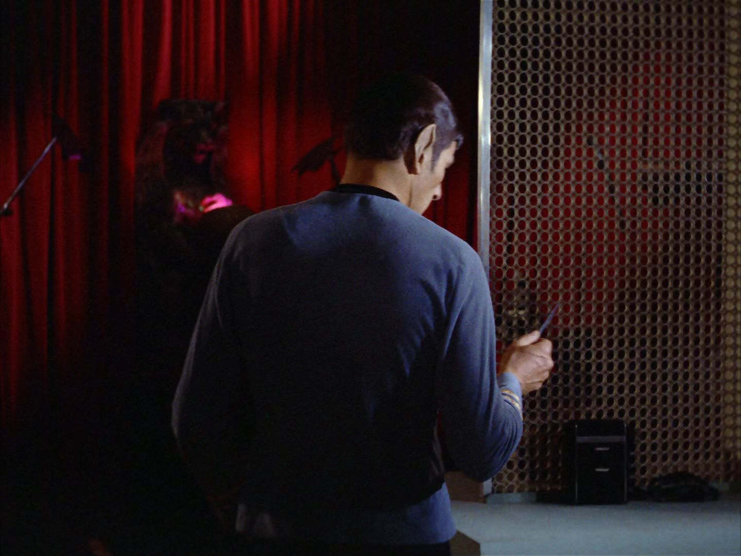 ariane179254_StarTrek_2x01_AmokTime_0197.jpg