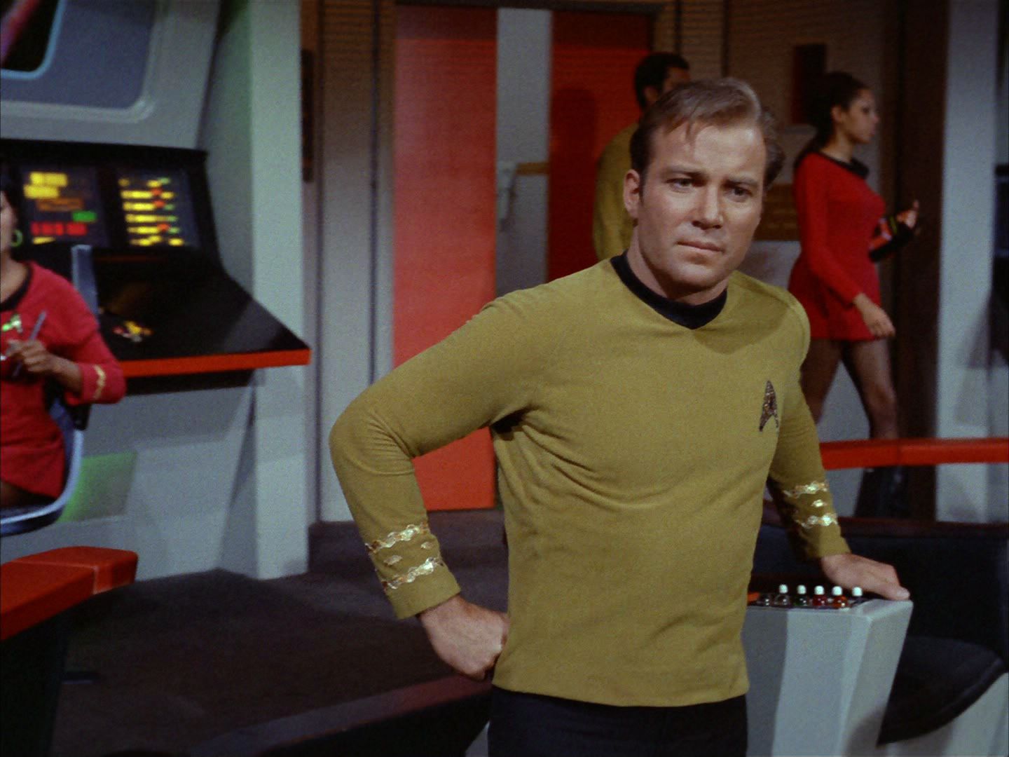 ariane179254_StarTrek_2x01_AmokTime_0240.jpg