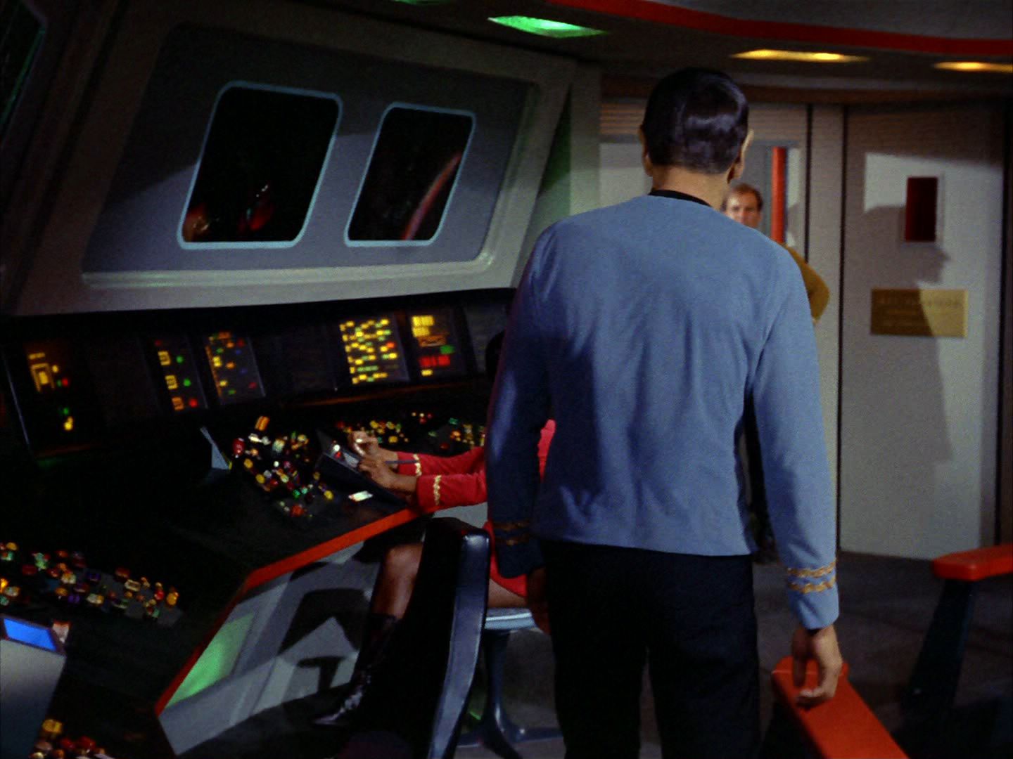 ariane179254_StarTrek_2x01_AmokTime_0321.jpg