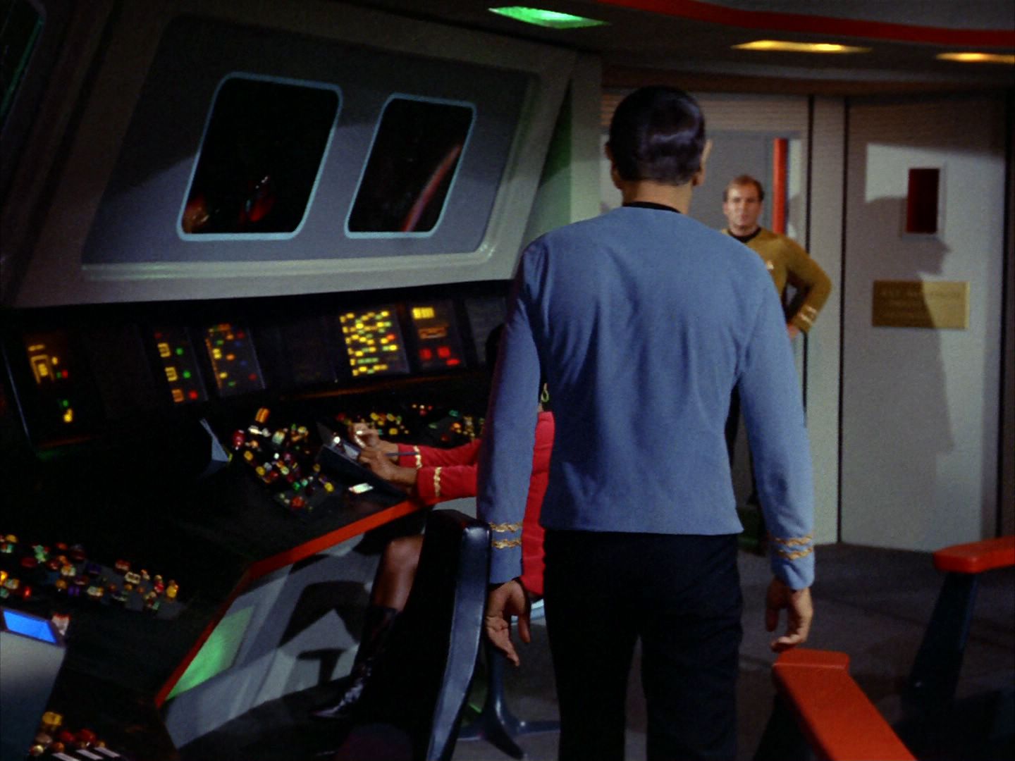 ariane179254_StarTrek_2x01_AmokTime_0322.jpg