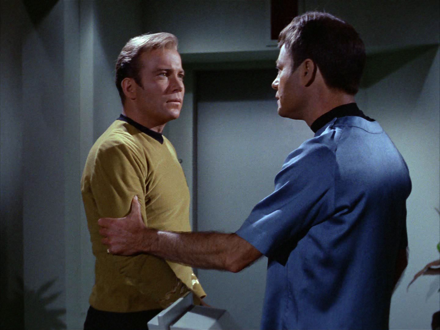 ariane179254_StarTrek_2x01_AmokTime_0473.jpg