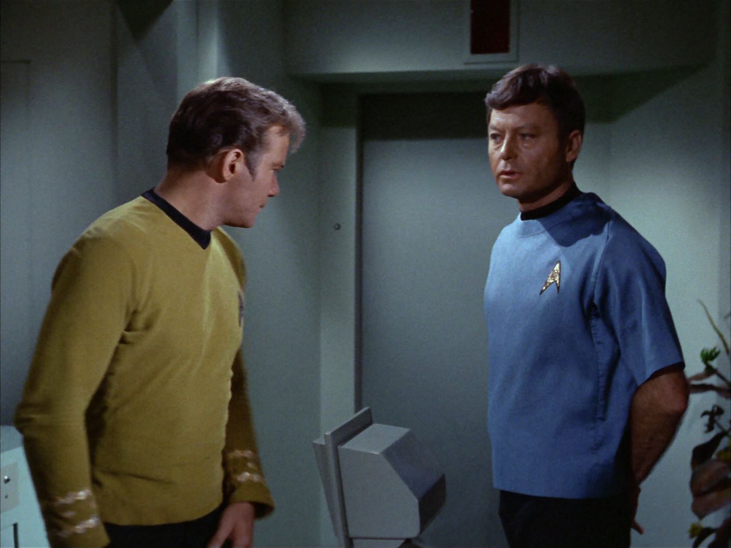 ariane179254_StarTrek_2x01_AmokTime_0526.jpg