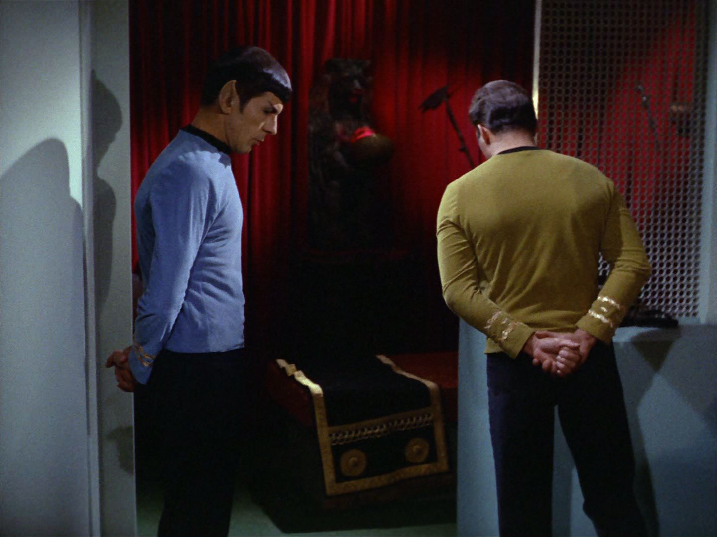 ariane179254_StarTrek_2x01_AmokTime_0596.jpg