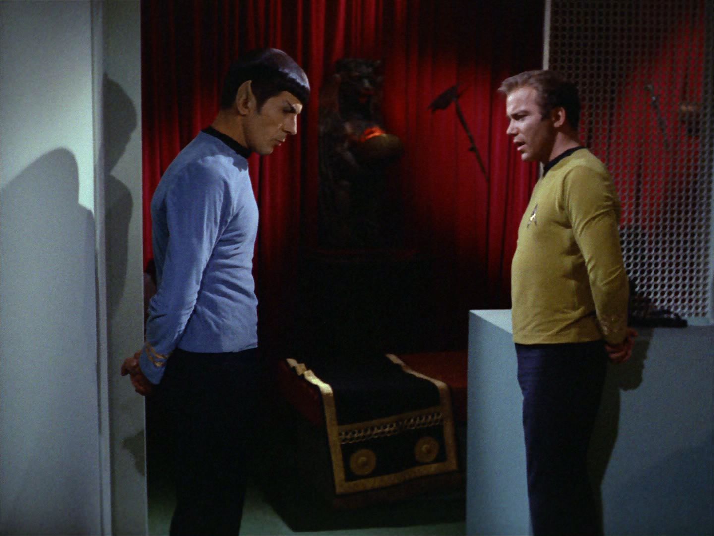 ariane179254_StarTrek_2x01_AmokTime_0597.jpg
