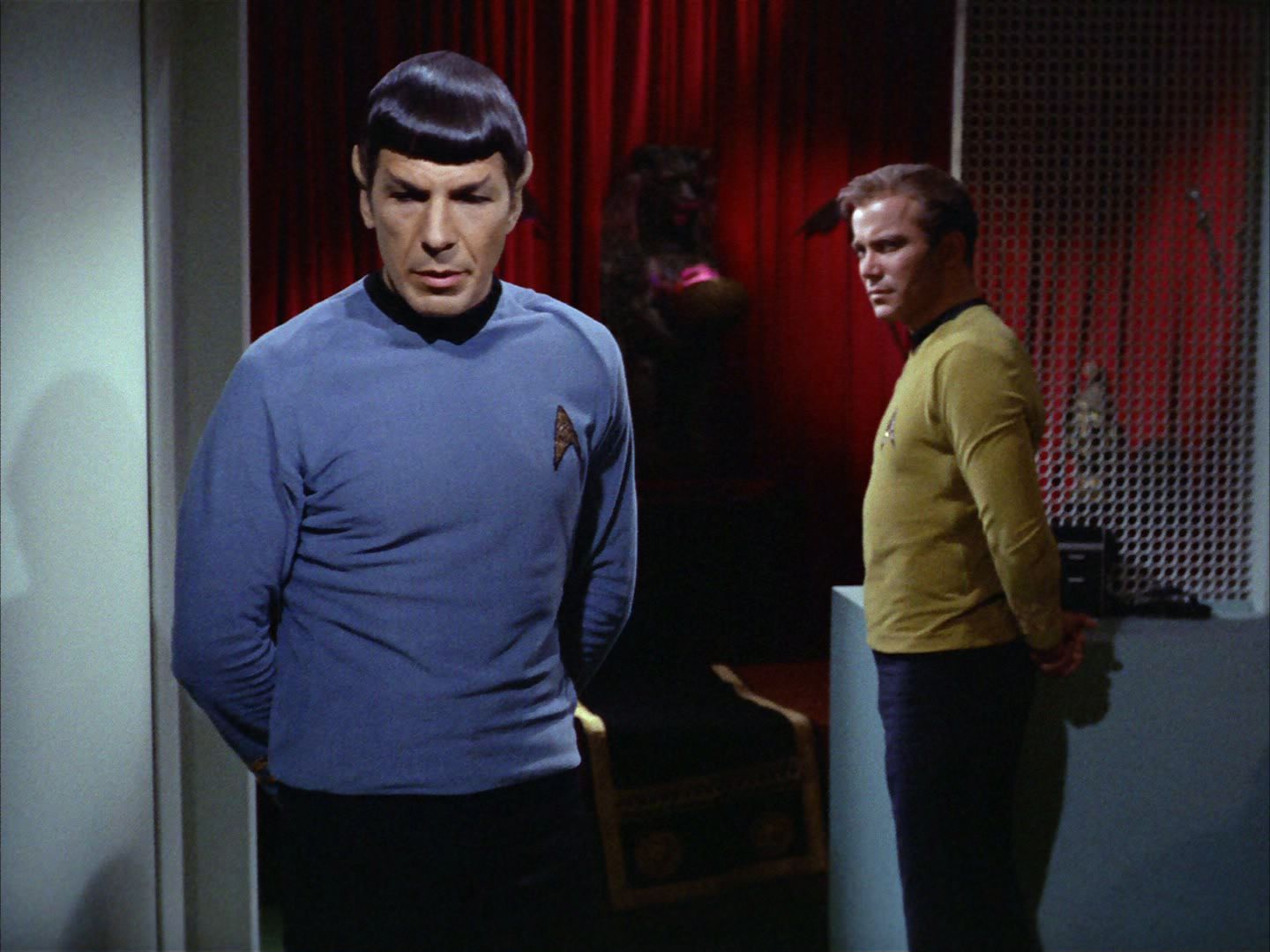 ariane179254_StarTrek_2x01_AmokTime_0610.jpg