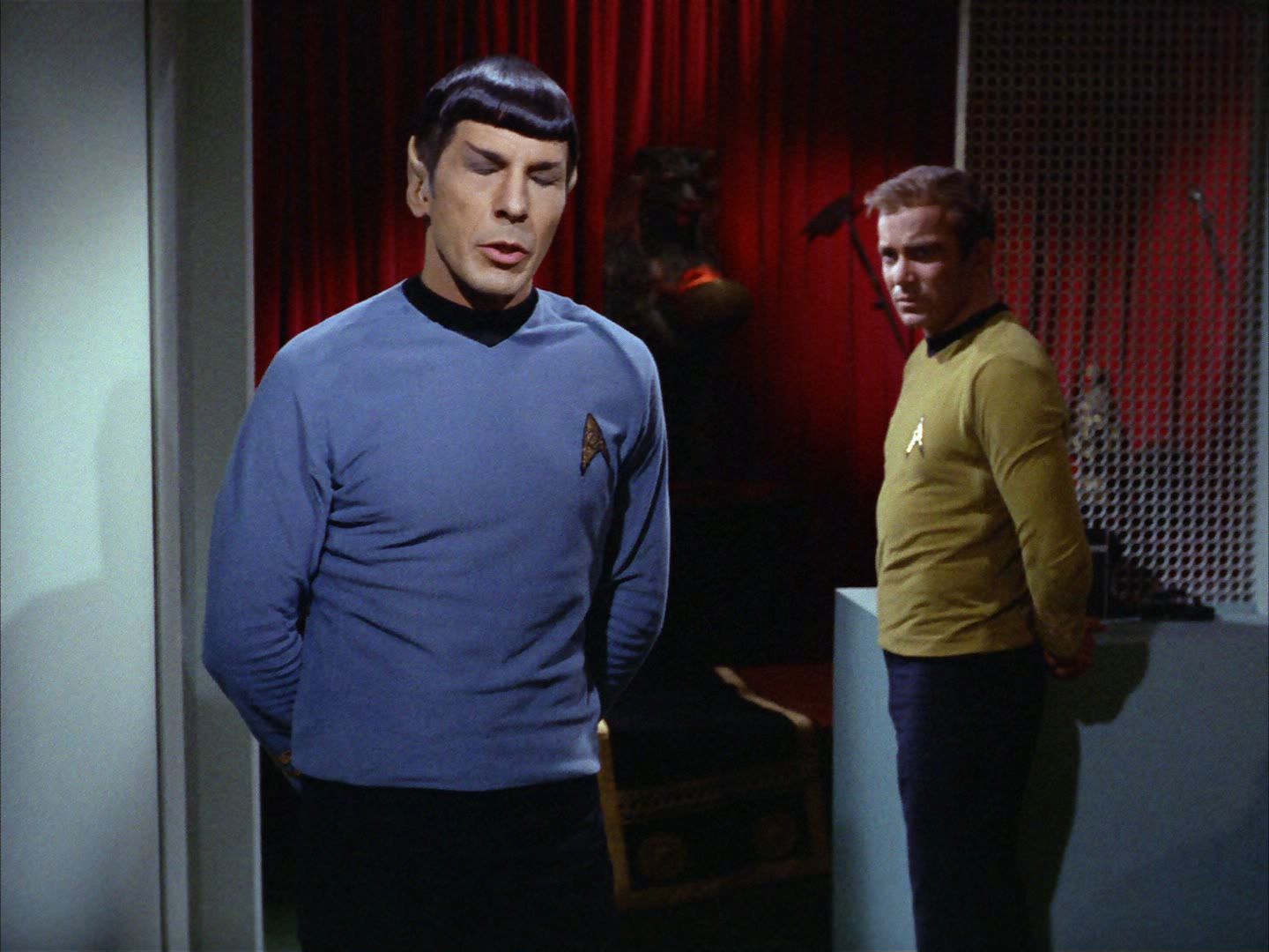 ariane179254_StarTrek_2x01_AmokTime_0618.jpg