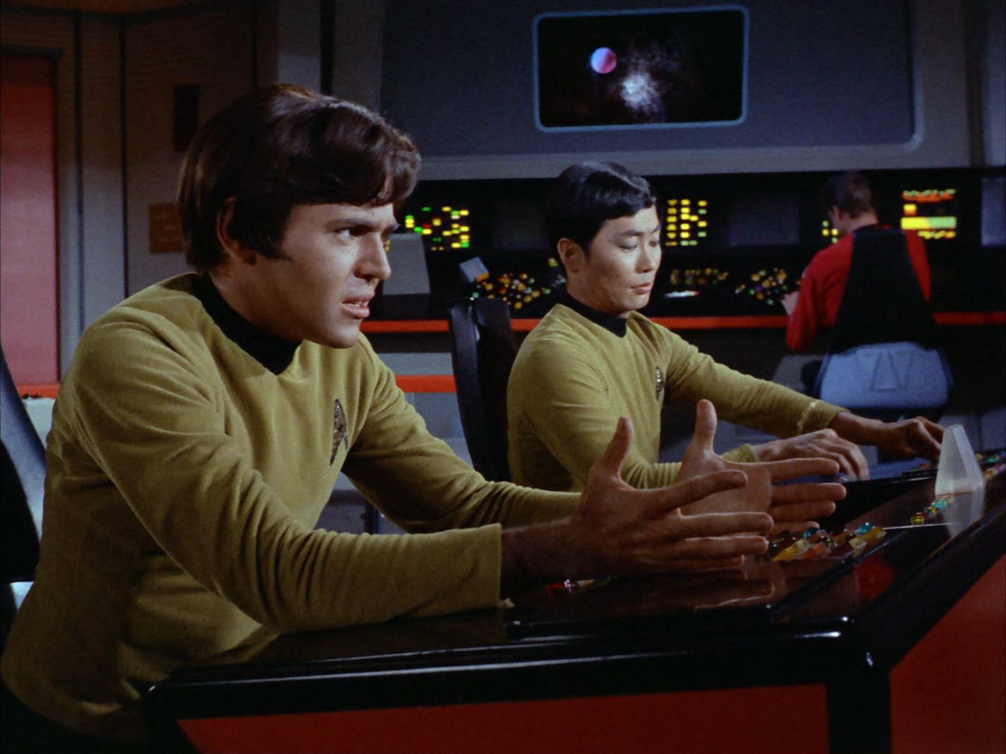 ariane179254_StarTrek_2x01_AmokTime_0758.jpg