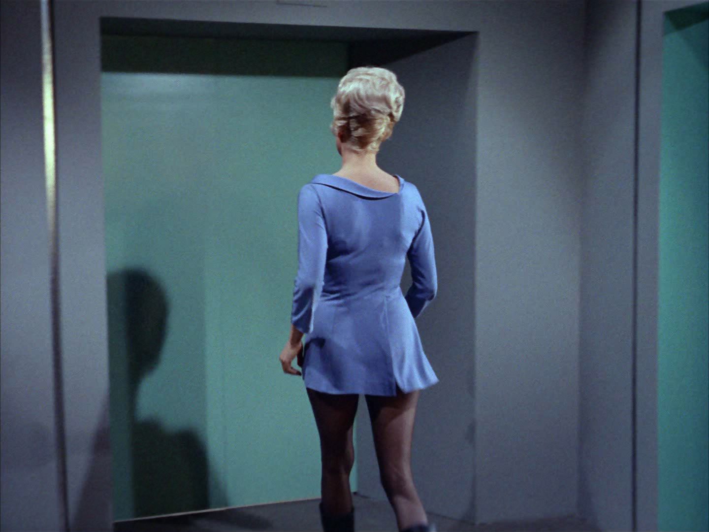 ariane179254_StarTrek_2x01_AmokTime_0819.jpg