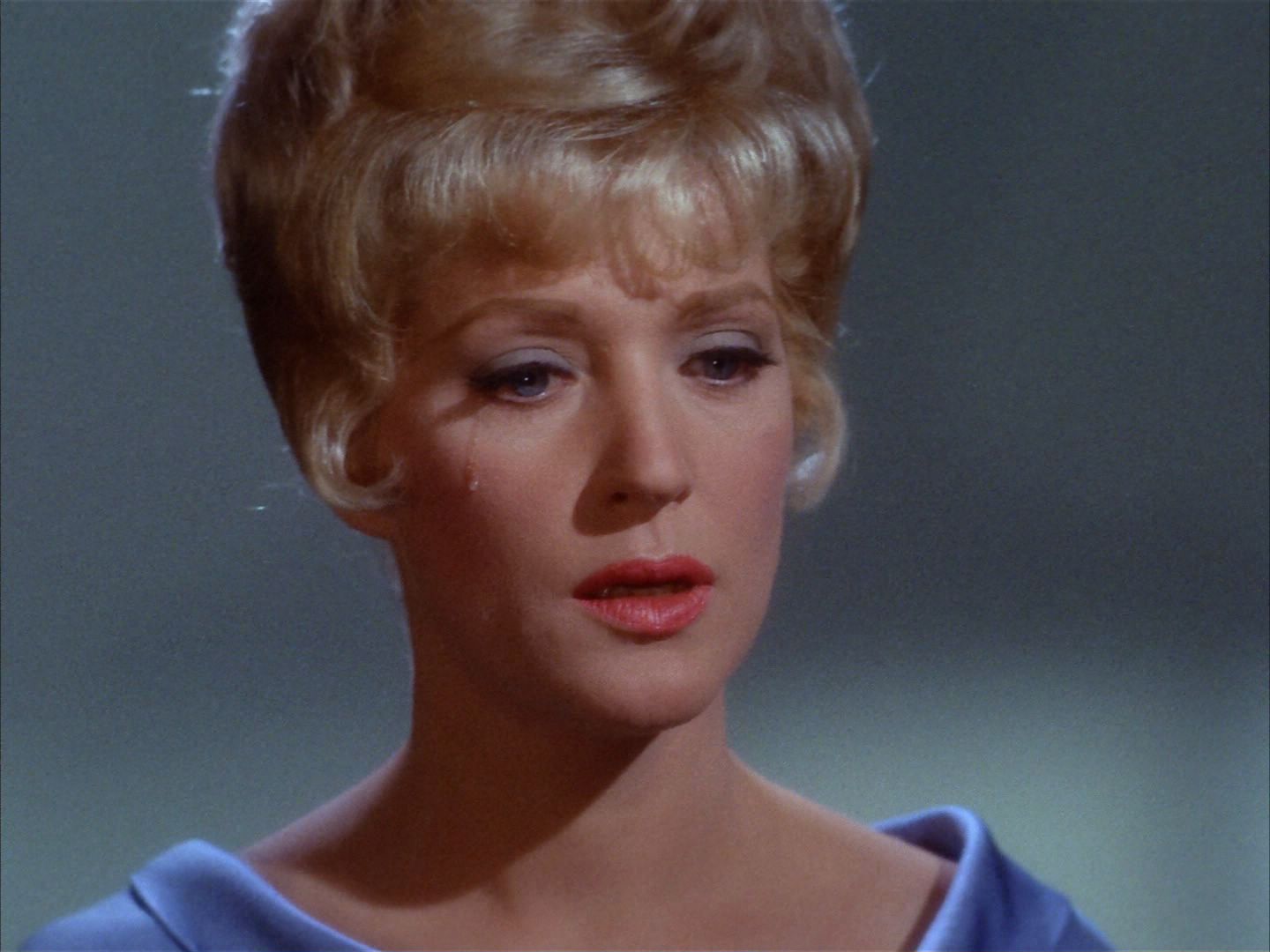 ariane179254_StarTrek_2x01_AmokTime_0848.jpg