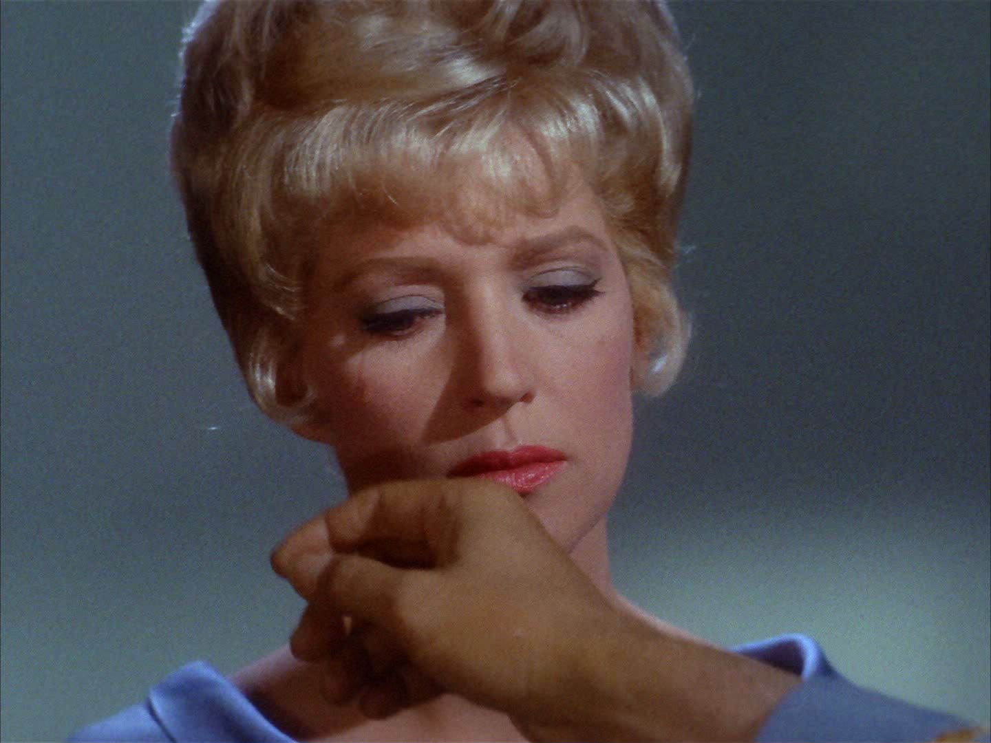 ariane179254_StarTrek_2x01_AmokTime_0872.jpg