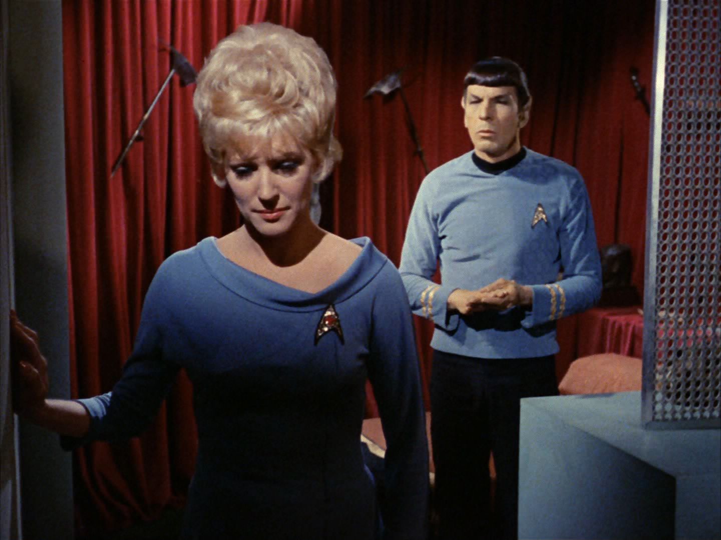 ariane179254_StarTrek_2x01_AmokTime_0893.jpg