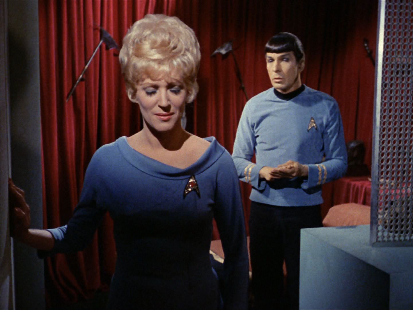 ariane179254_StarTrek_2x01_AmokTime_0897.jpg