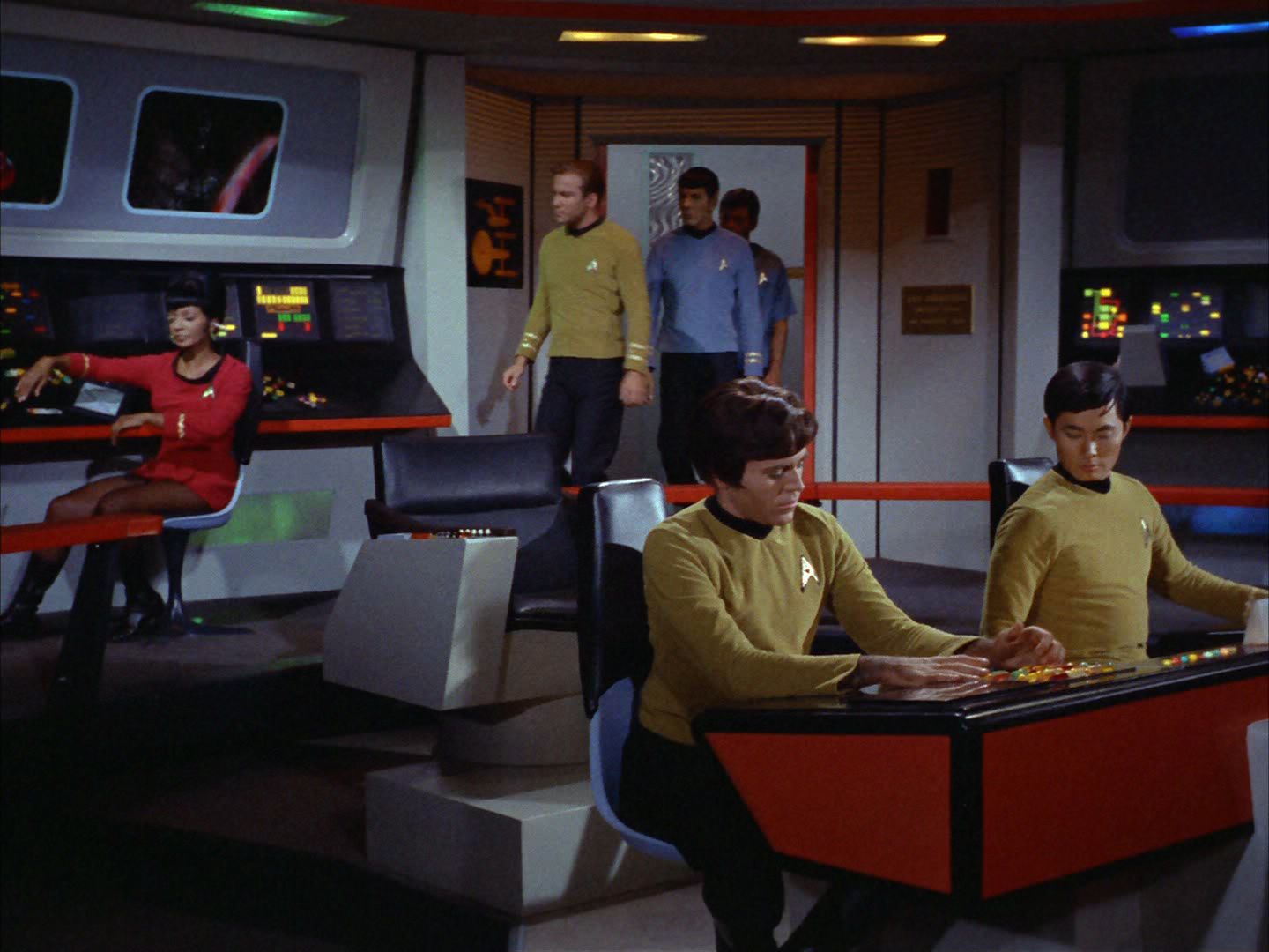 ariane179254_StarTrek_2x01_AmokTime_0959.jpg
