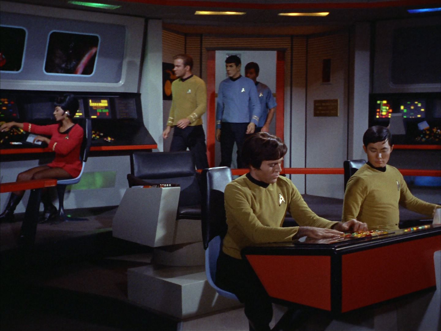 ariane179254_StarTrek_2x01_AmokTime_0960.jpg