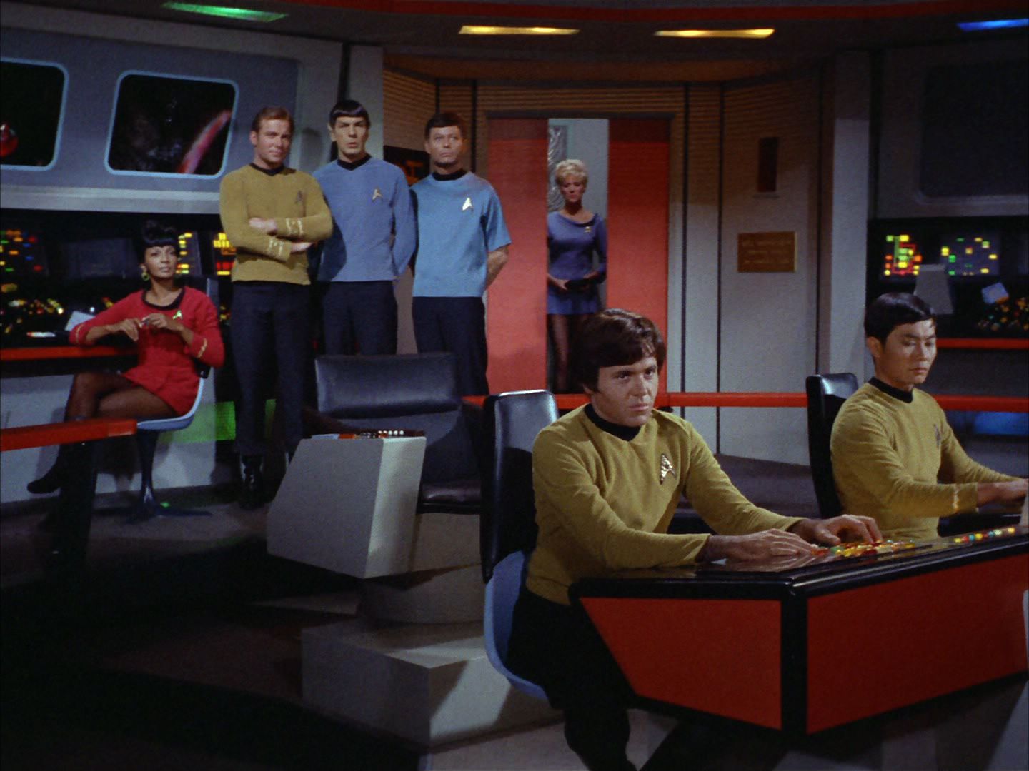 ariane179254_StarTrek_2x01_AmokTime_0984.jpg