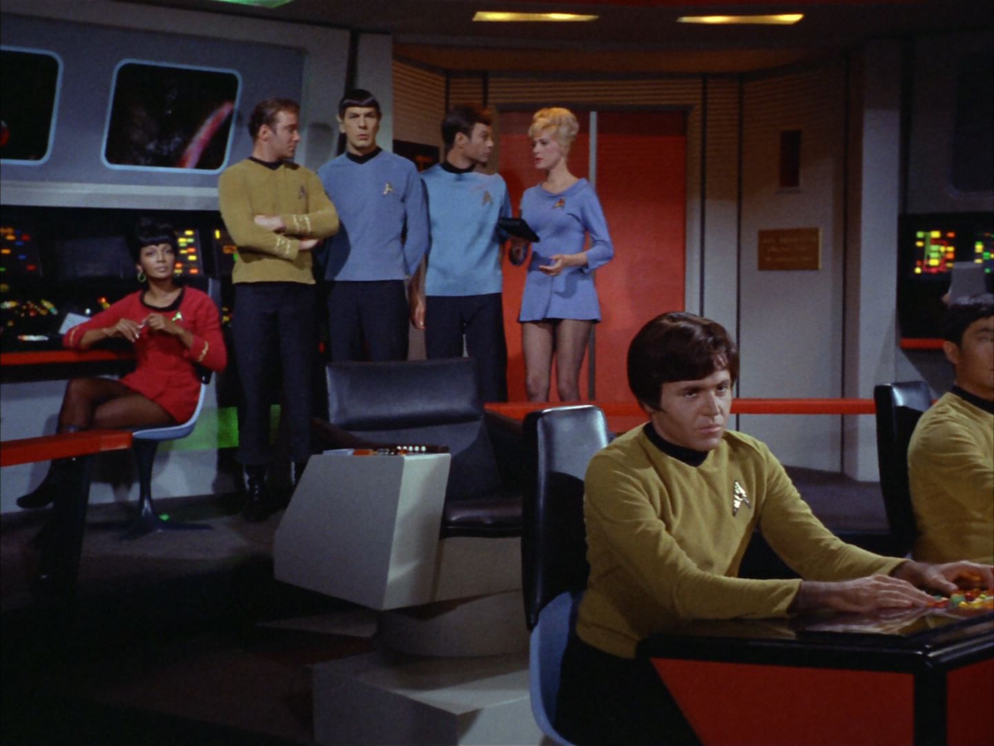 ariane179254_StarTrek_2x01_AmokTime_0987.jpg