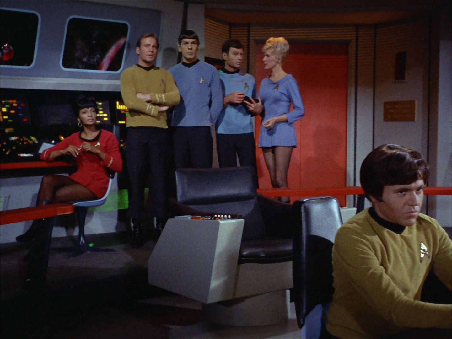 ariane179254_StarTrek_2x01_AmokTime_0988.jpg